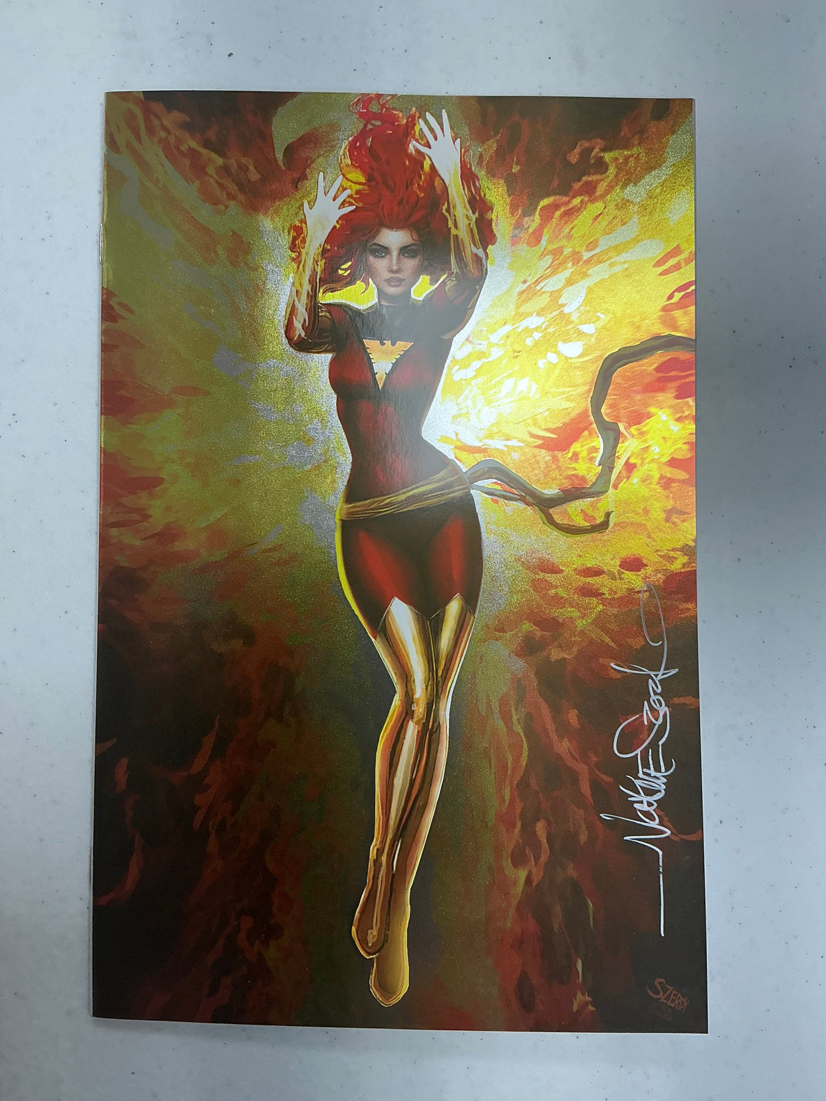 [Signed by Nathan Szerdy] [FOIL] PHOENIX #4 NATHAN SZERDY VIRGIN EXCLUSIVE NYCC 2024 VAR [IN STOCK]