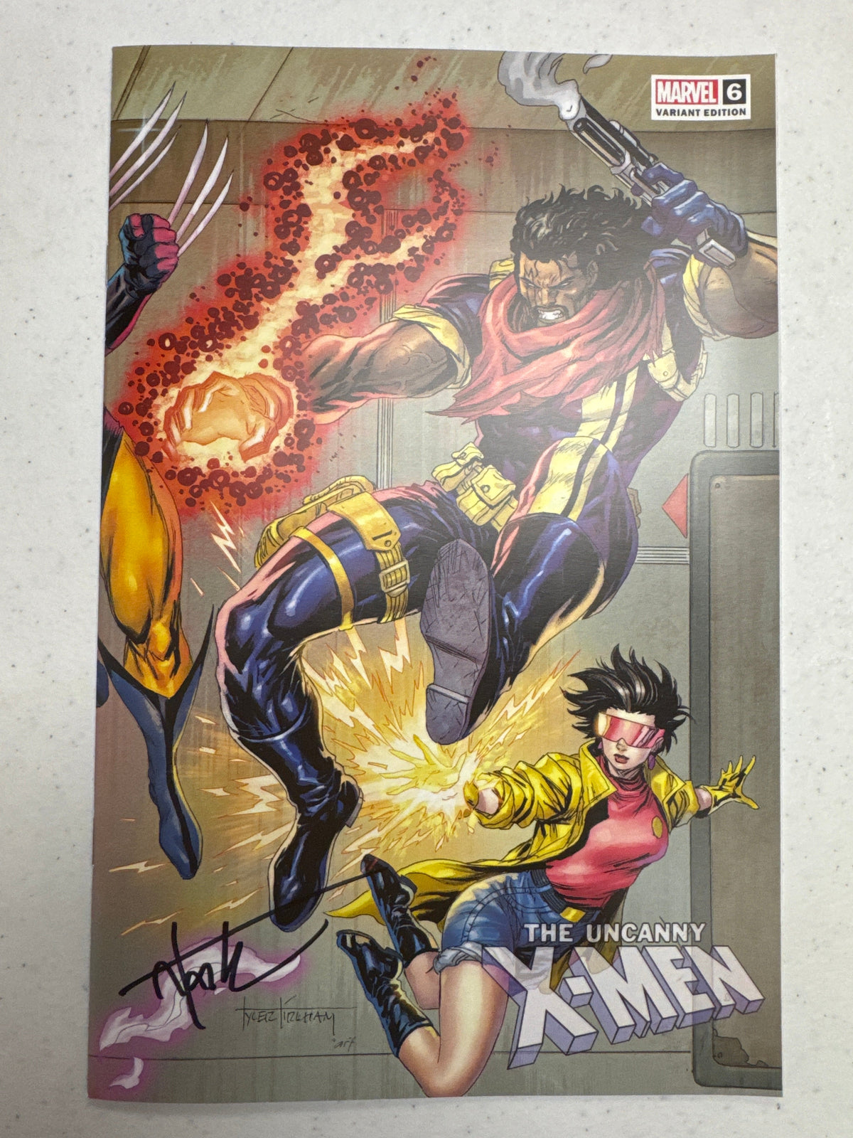 [Signed by Tyler Kirkham] UNCANNY X-MEN #6 Kirkham  UNKNOWN COMICS EXCL